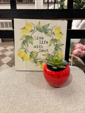 Live Life with Zest Lemon Wreath Wall or table sign and strawberry  plant set